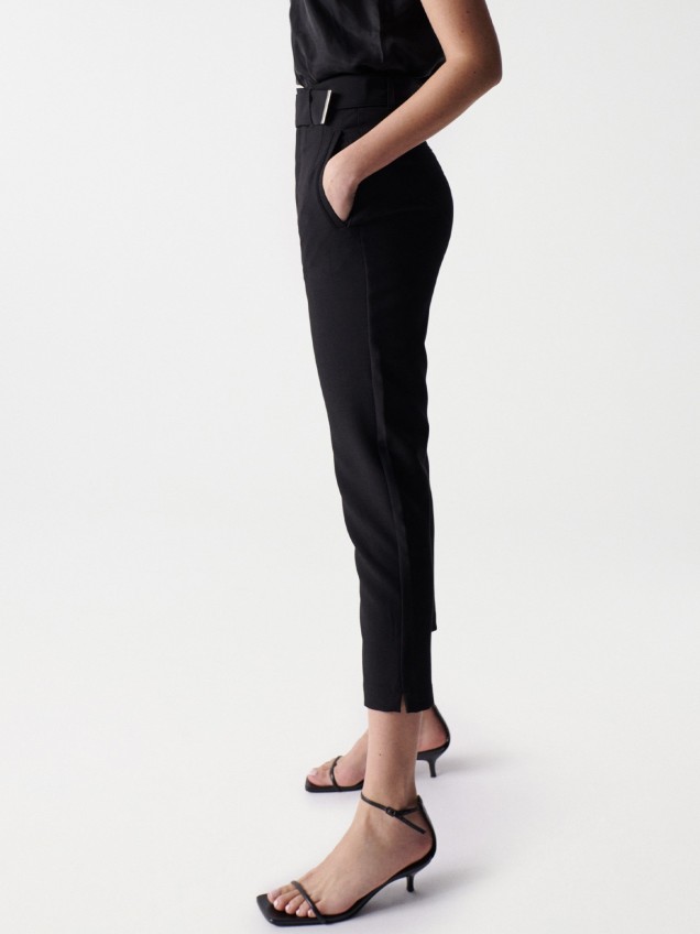 Calças Slim Cropped Fit