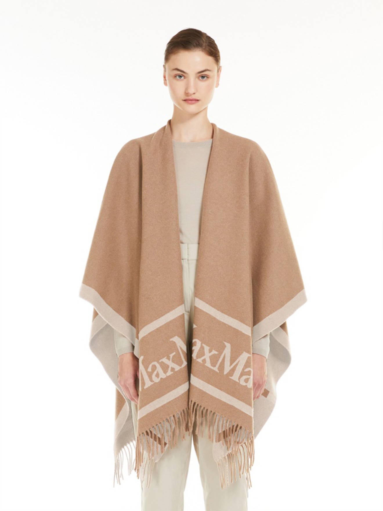 Poncho Hilde