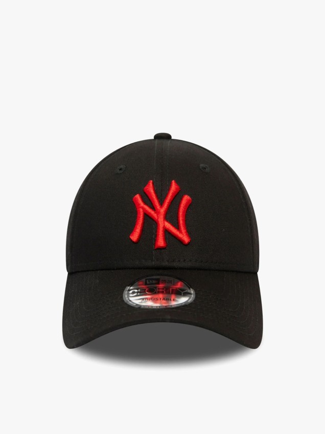 Boné New York Yankees Essential 9FORTY