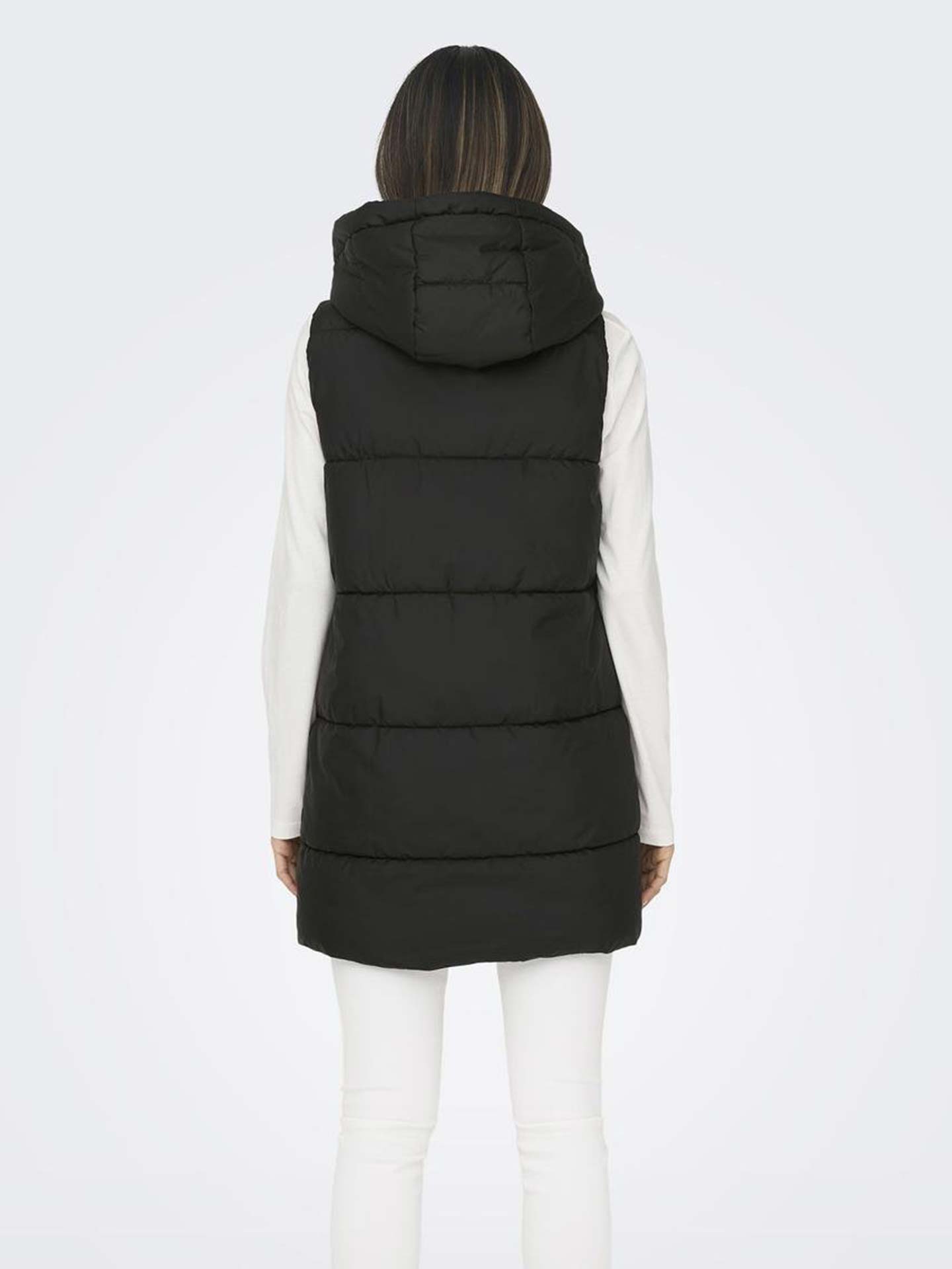 Colete Acolchoado com Capuz