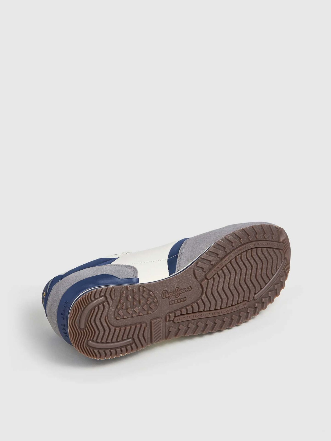 Sapatilhas London College