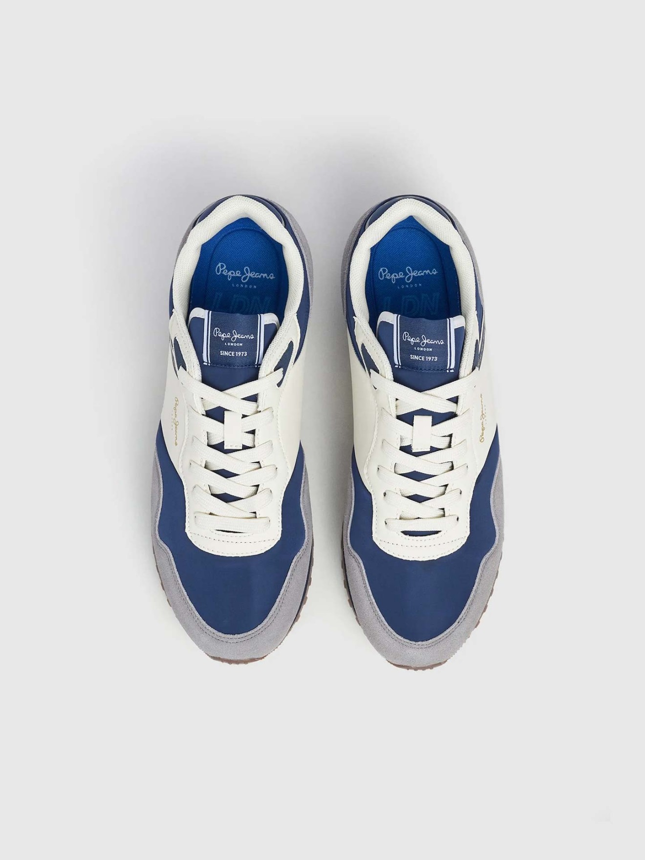 Sapatilhas London College