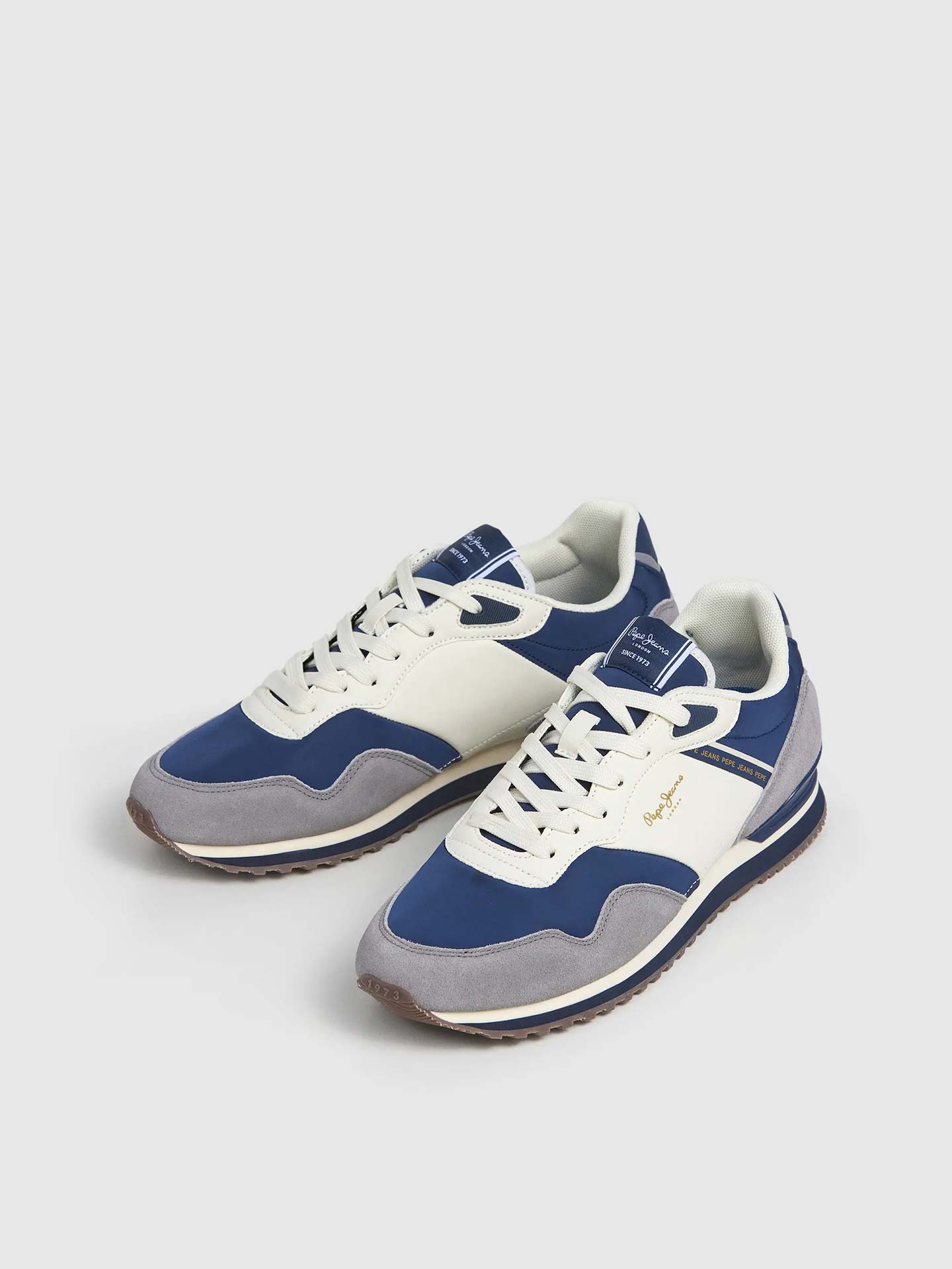 Sapatilhas London College