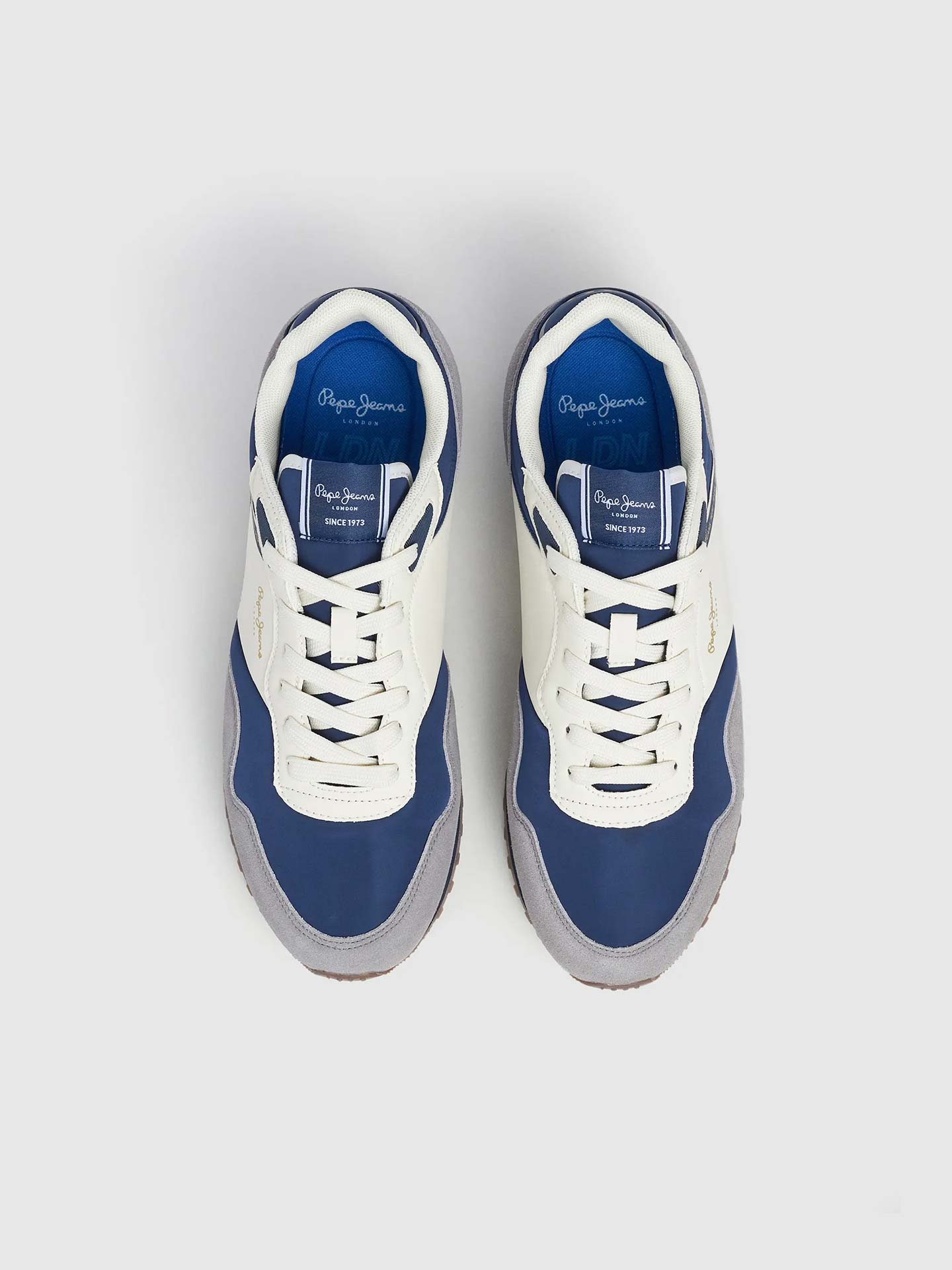 Sapatilhas London College