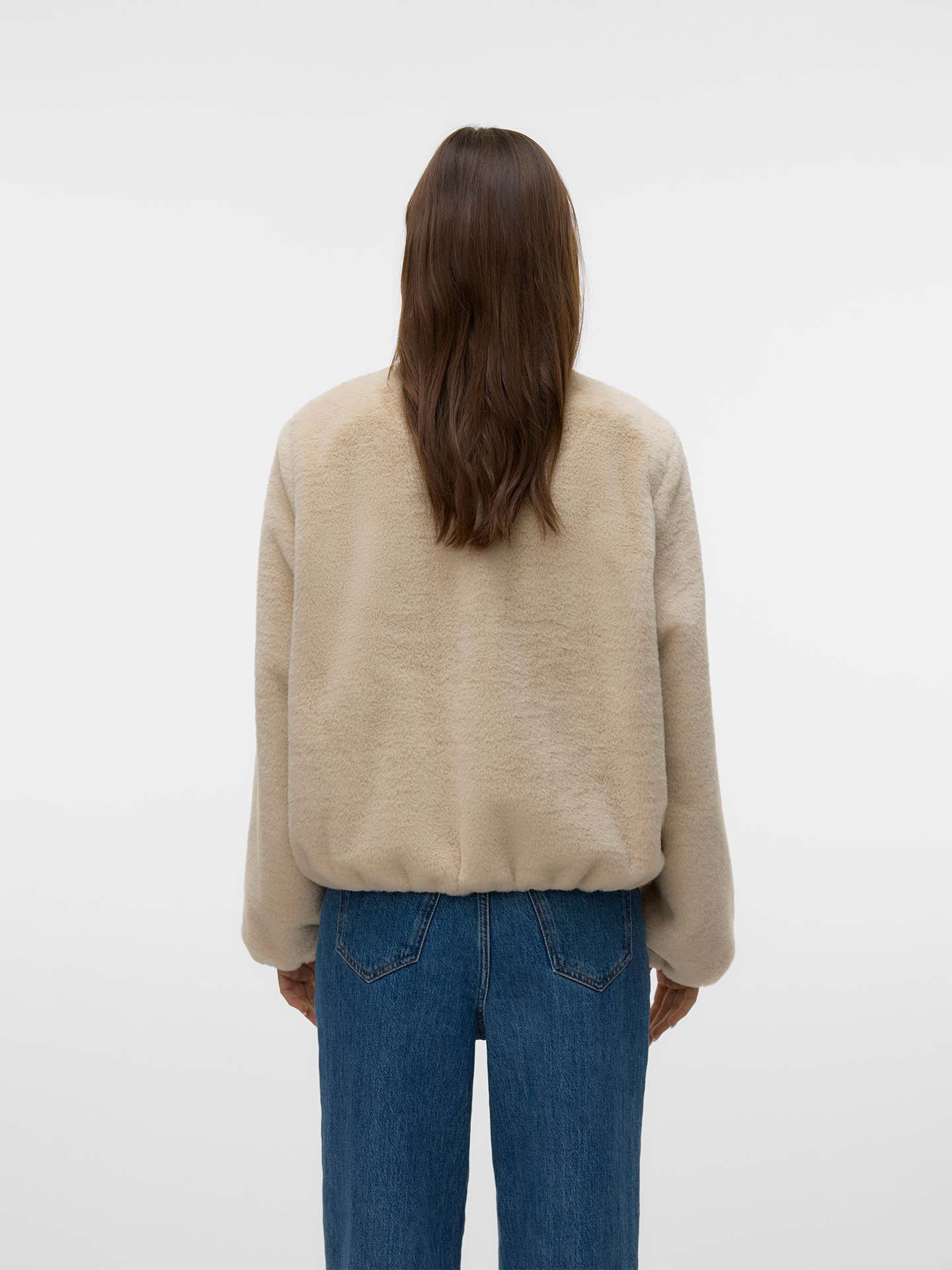 Casaco Curto de Efeito Pelo Sonjaliga