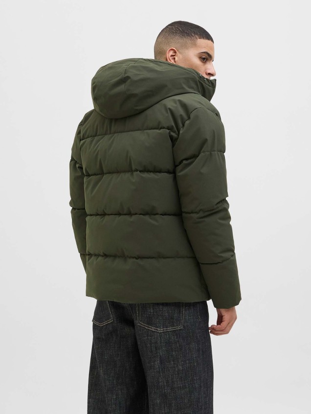 Blusão Acolchoado com Capuz