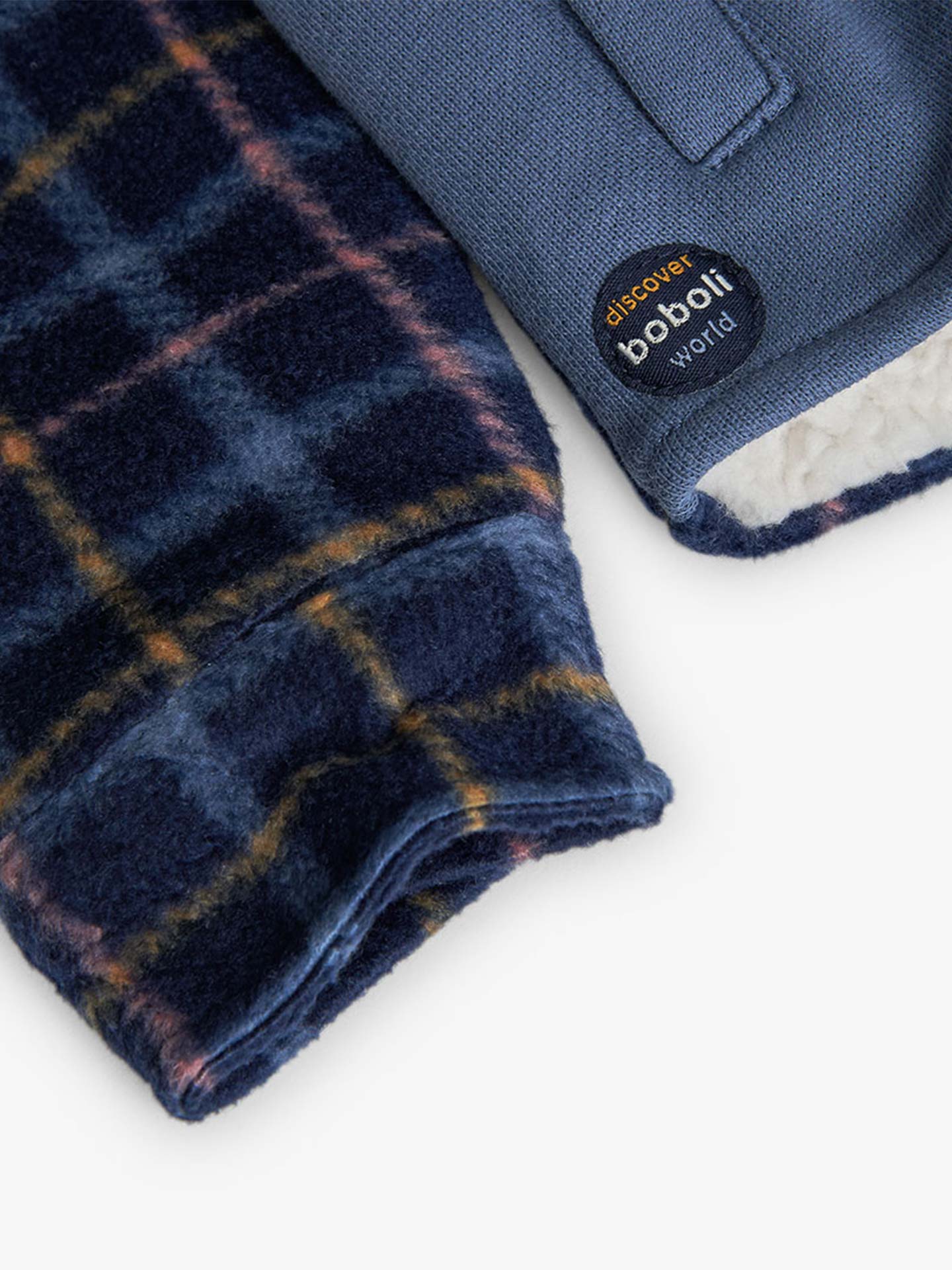 Casaco com Capuz e Padrão Xadrez