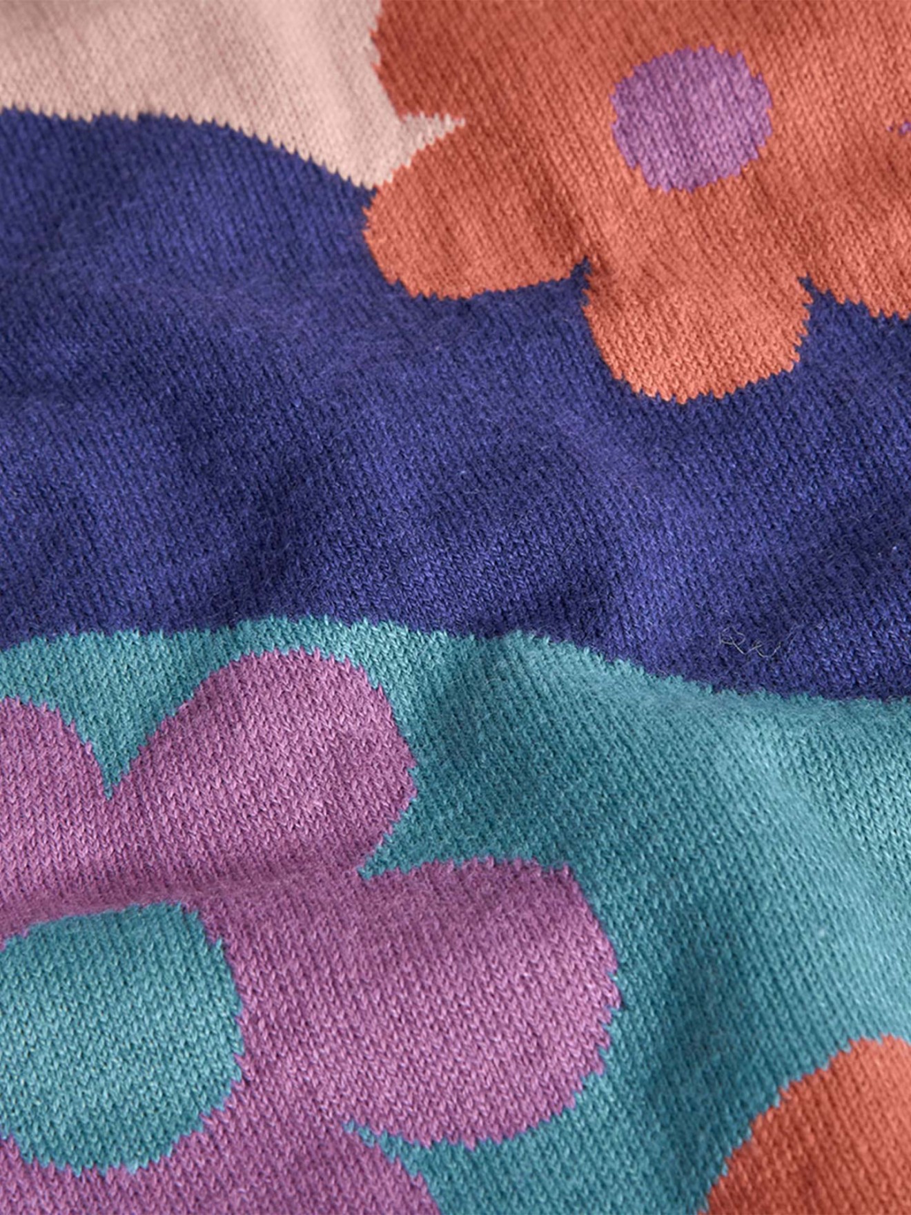 Vestido de Malha com Gola Alta