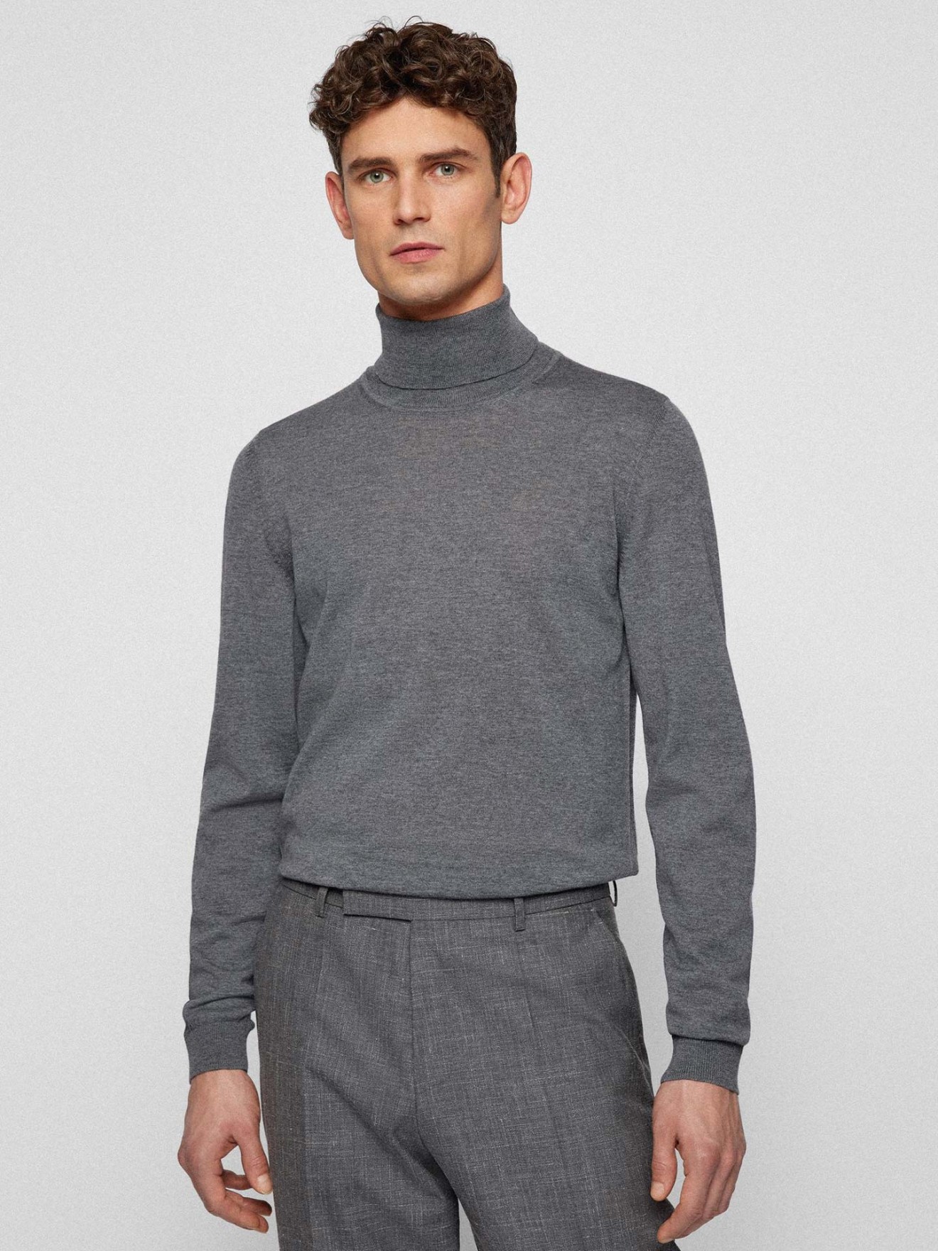 Camisola de Gola Alta