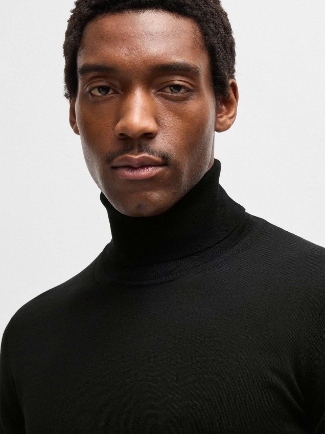 Camisola de Gola Alta