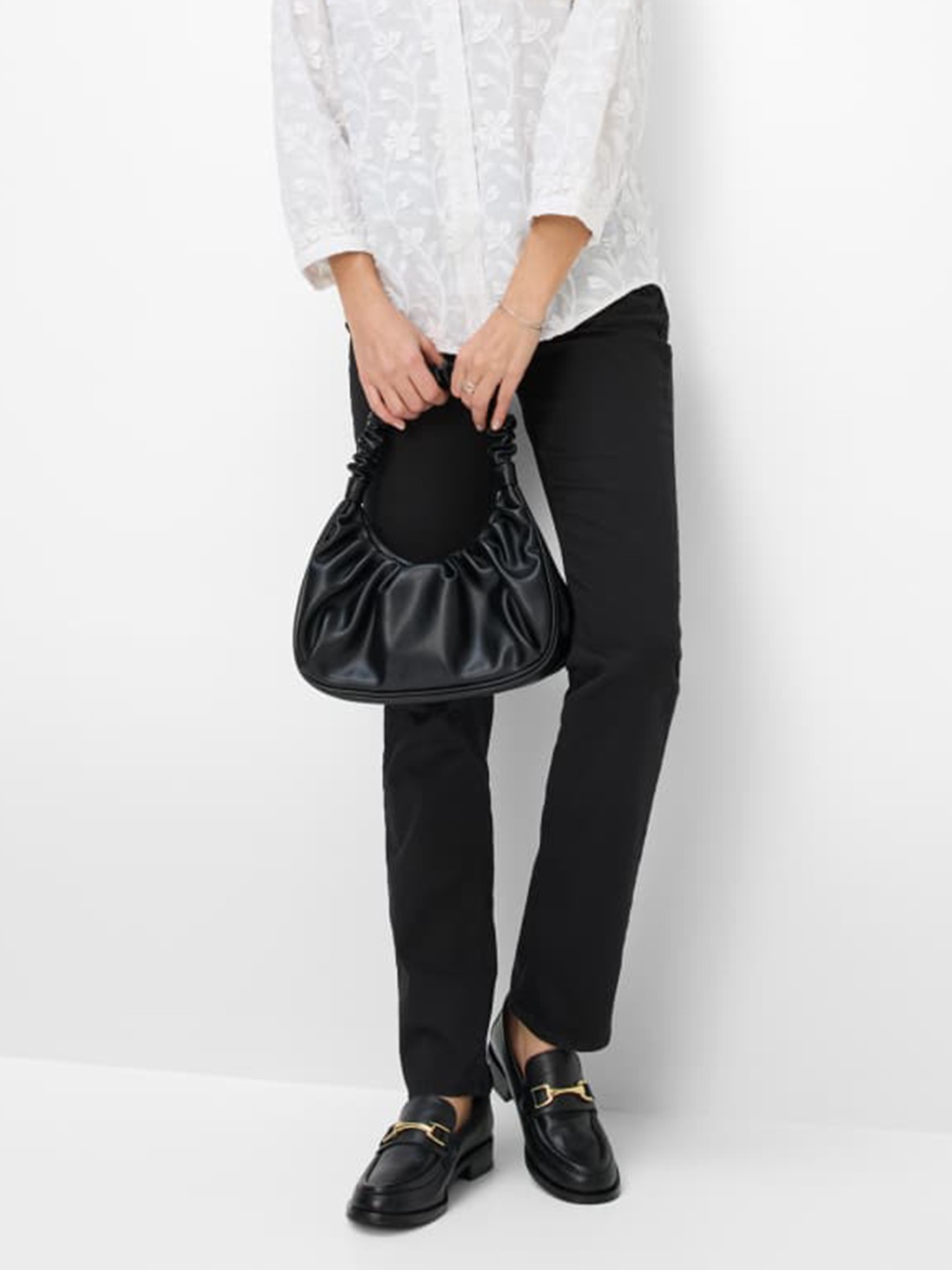 Calças Feminine Fit Carola