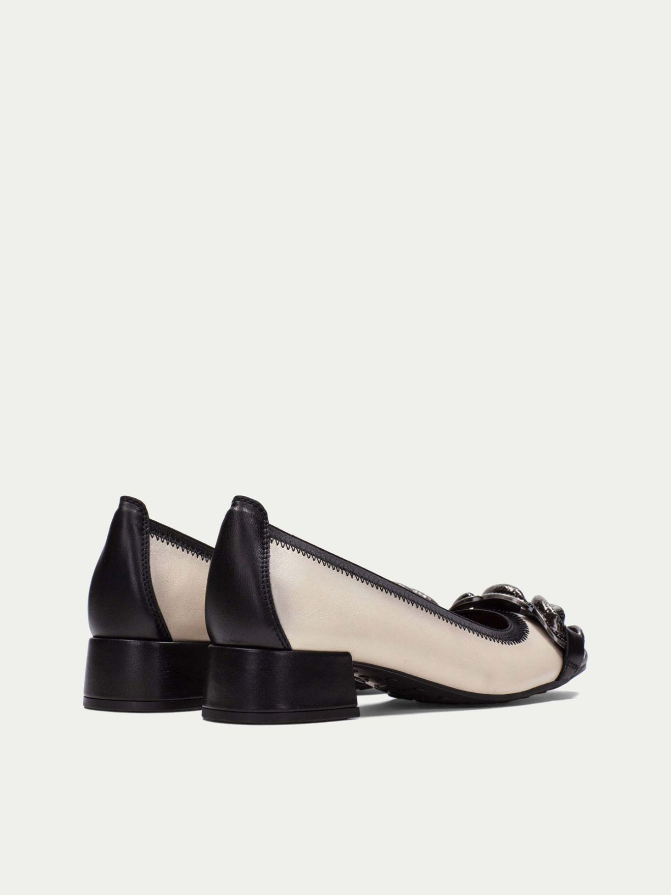 Sapatos de Pele
