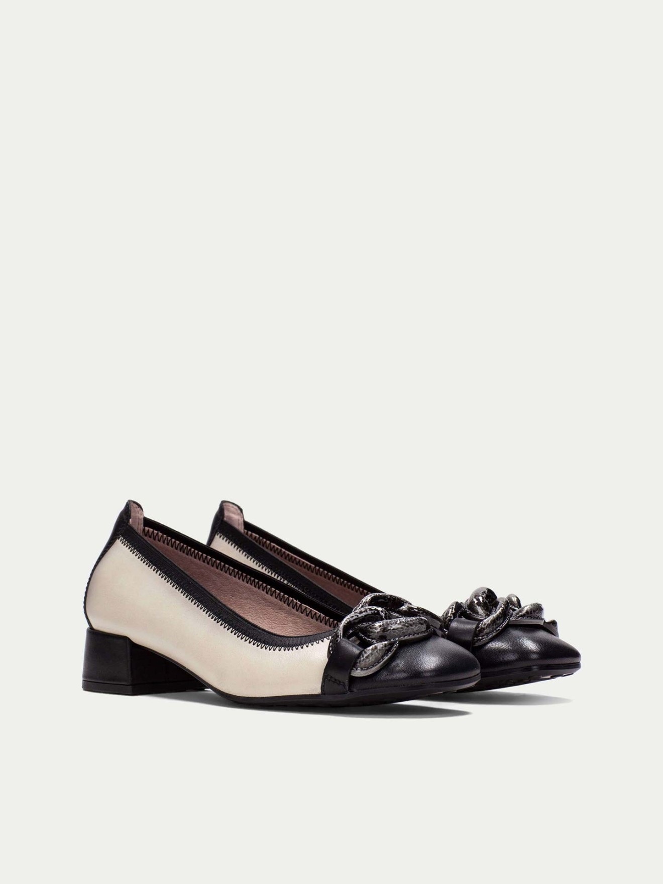 Sapatos de Pele