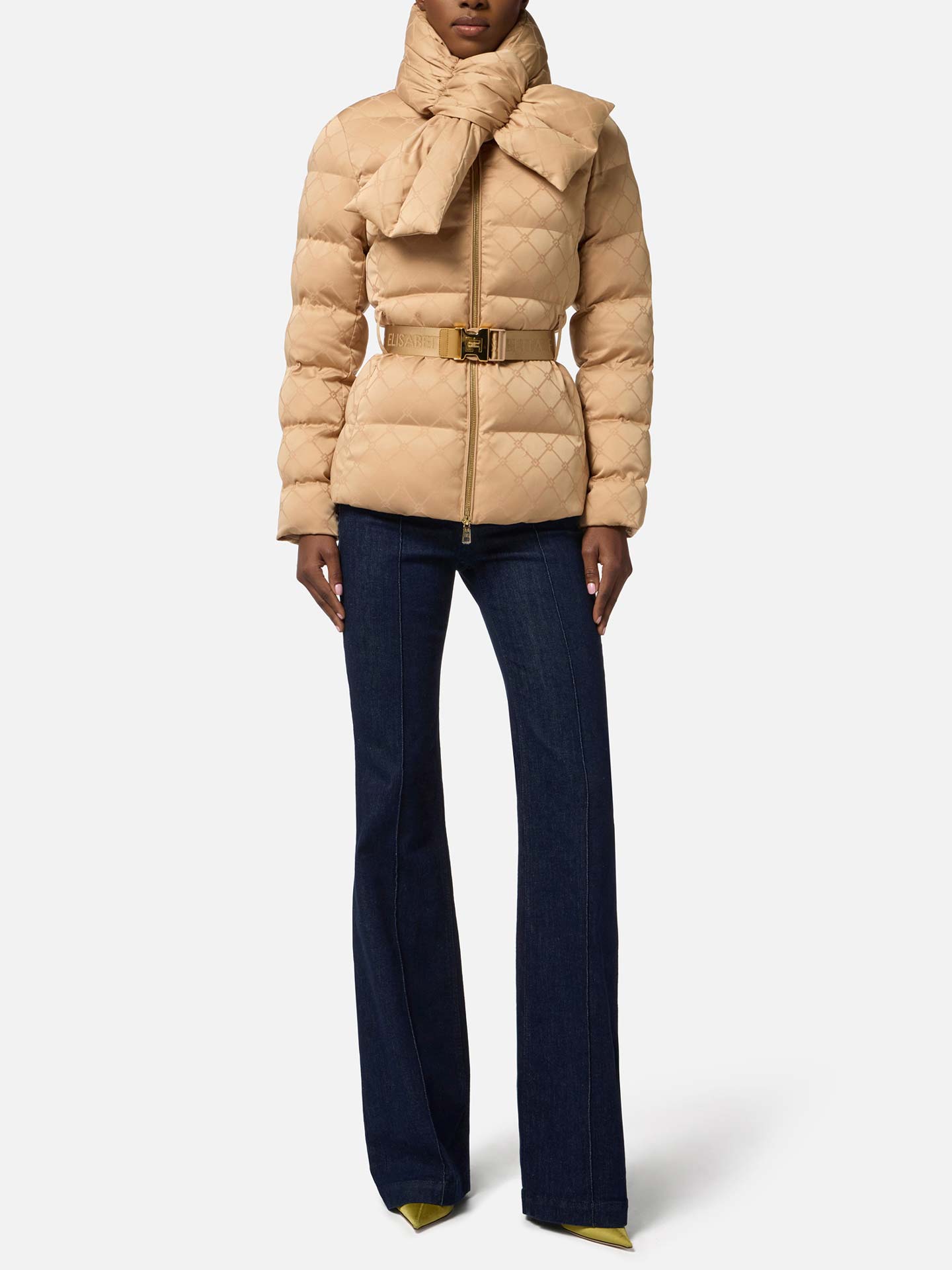 Blusão com Gola Lenço