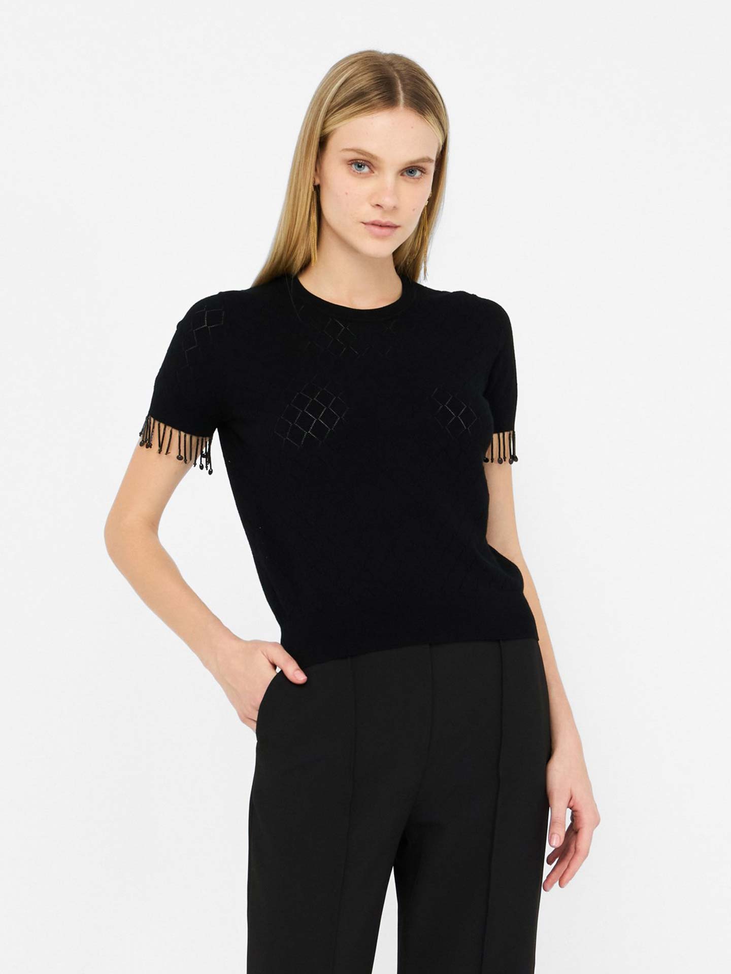 T-shirt de Malha Perfurada e Franjas de Contas