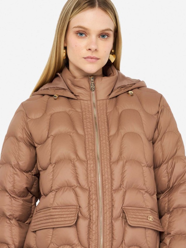 Blusão Acolchoado com Capuz