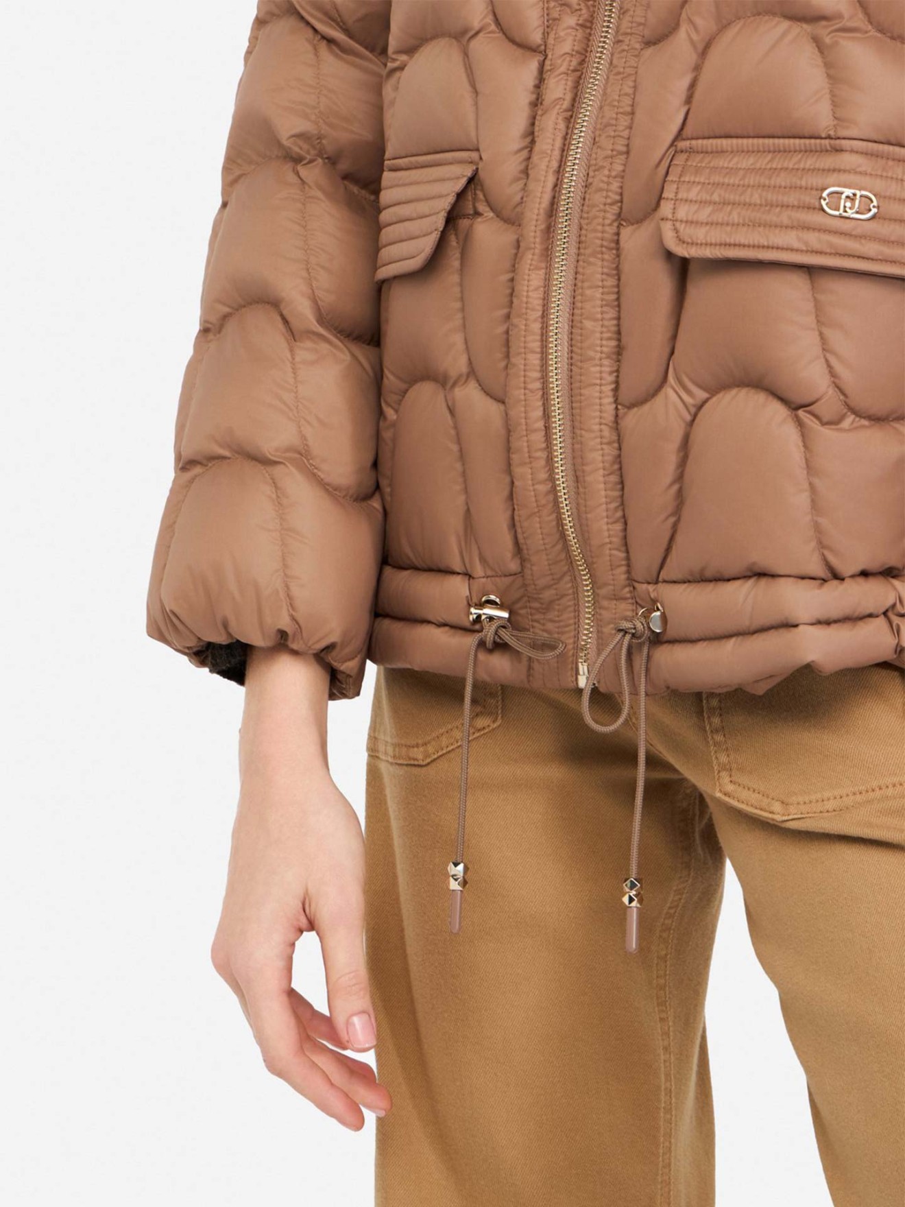 Blus�o Acolchoado com Capuz