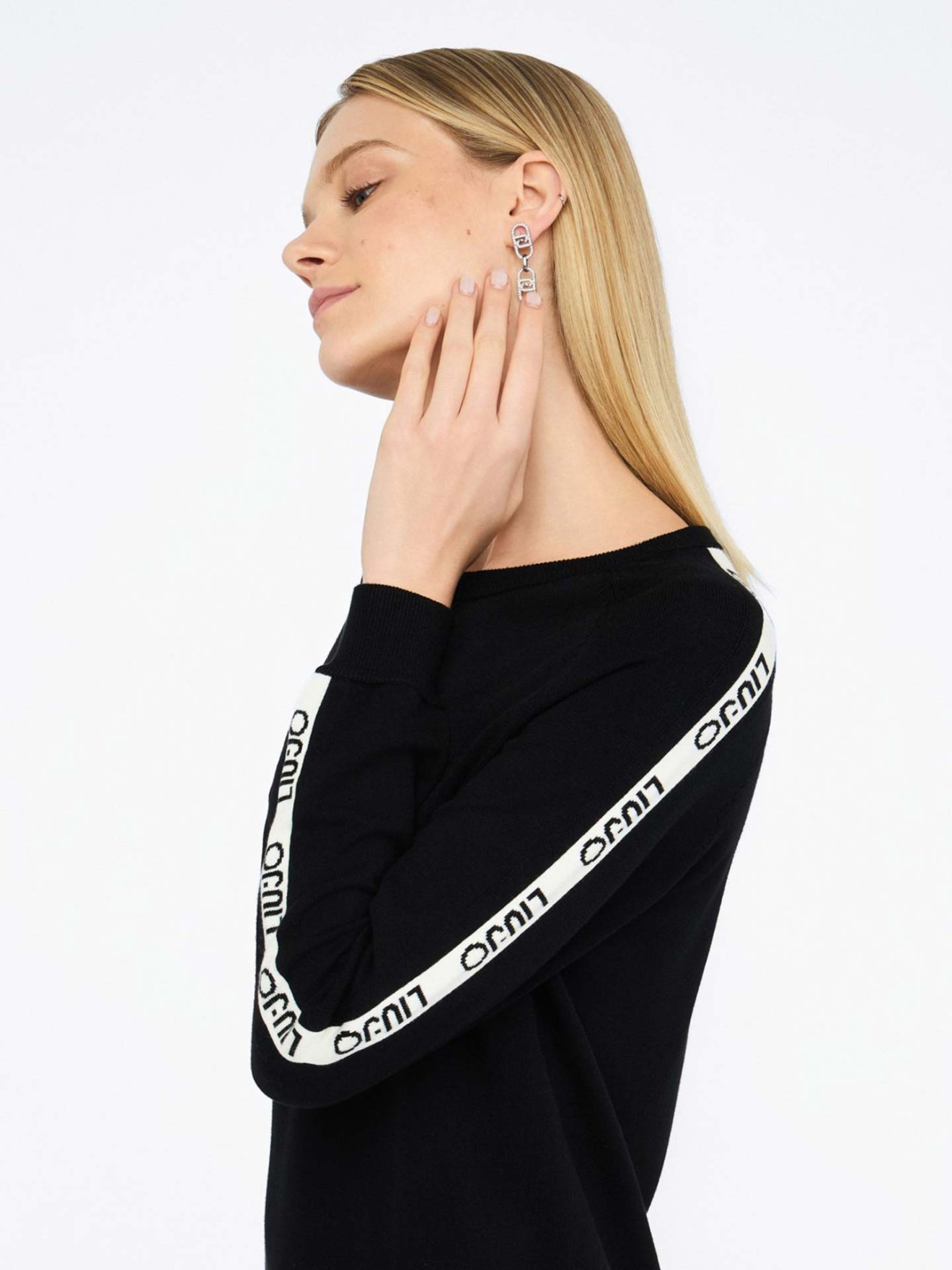 Vestido Curto em Malha