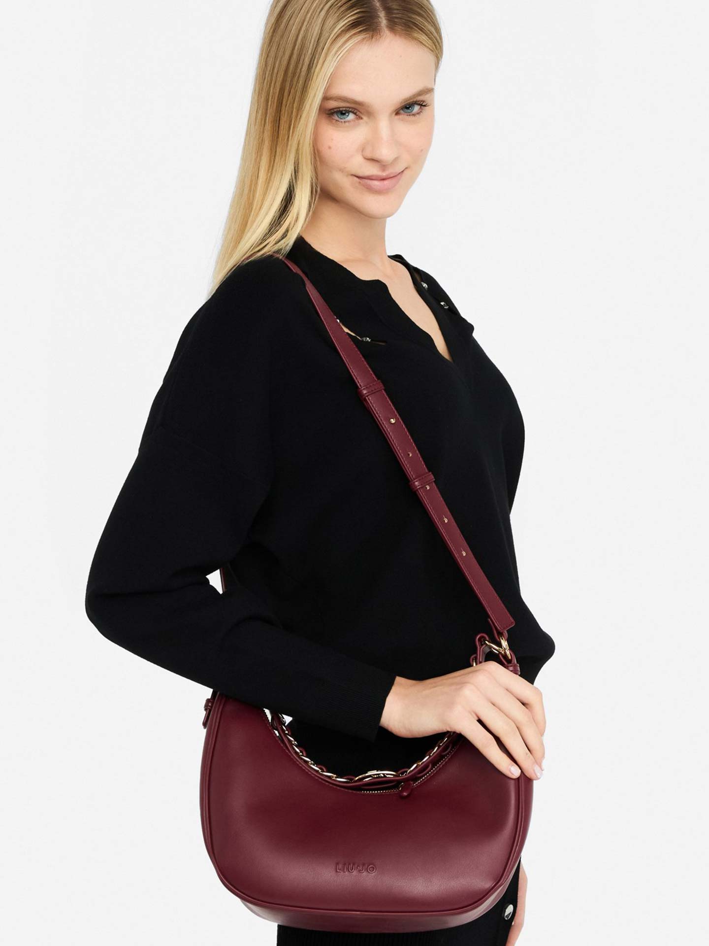 Mala de Ombro com Alça de Corrente