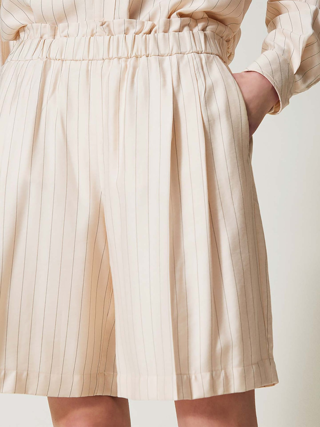 Cal��es Loose Fit