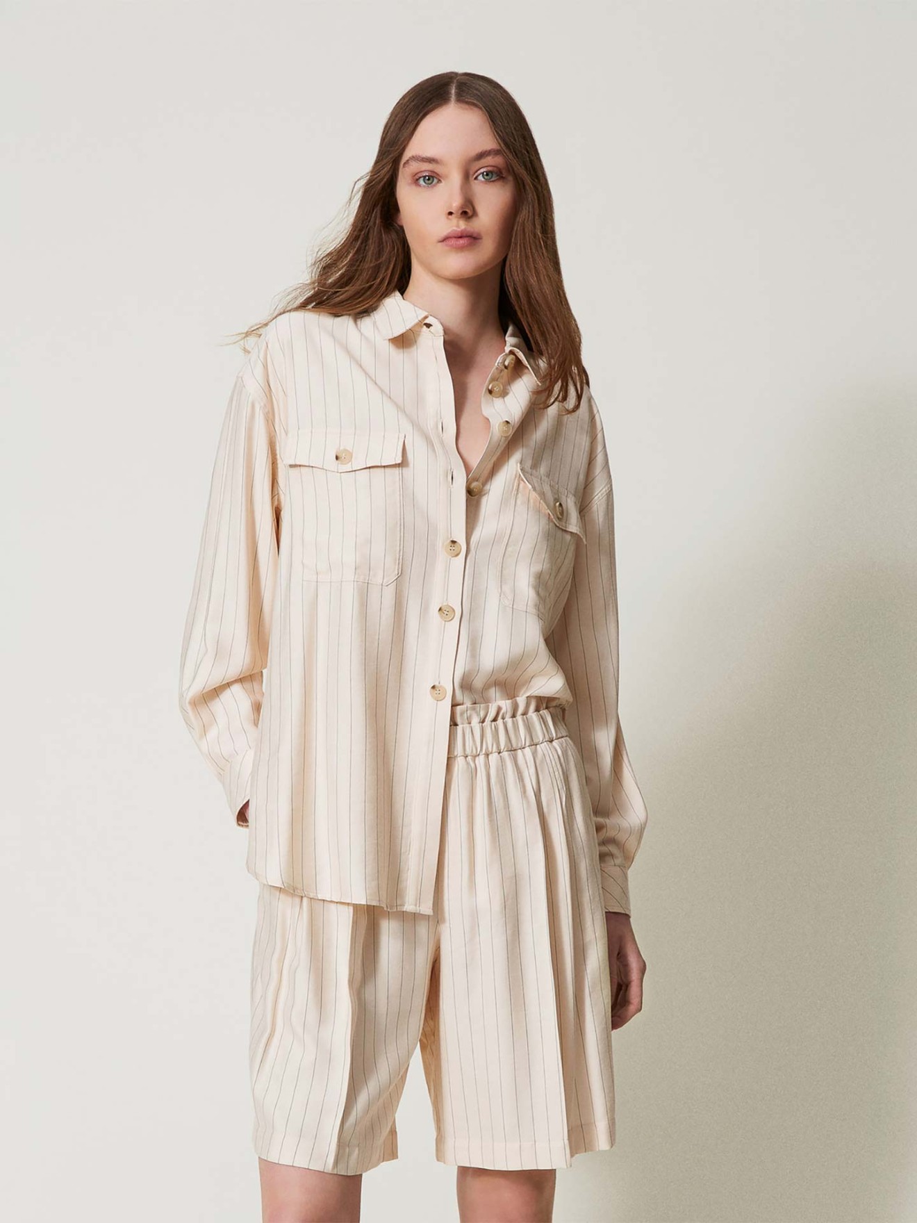 Cal��es Loose Fit