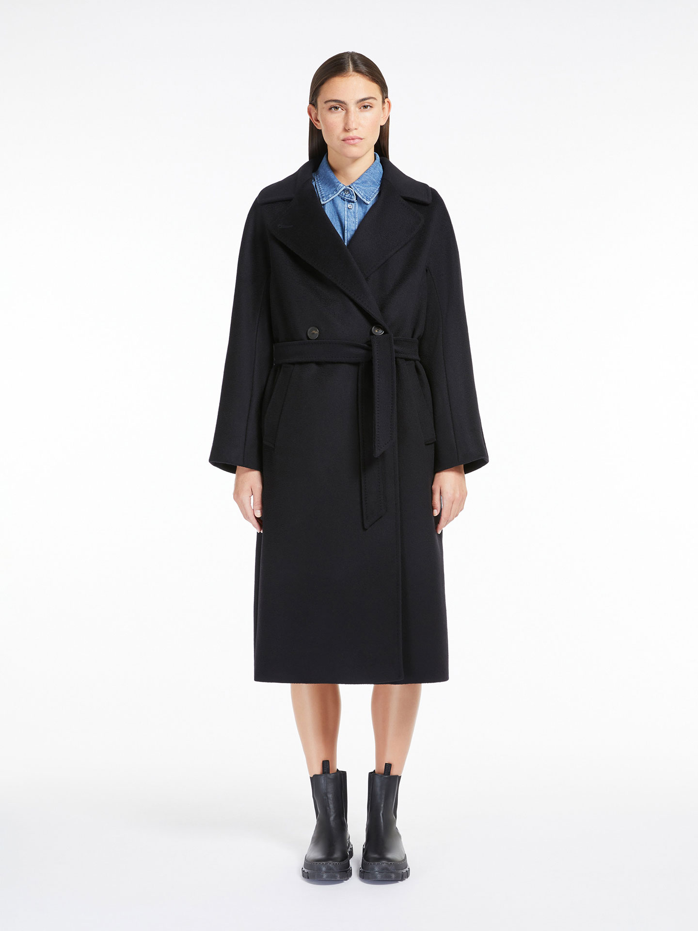 Sobretudo Comprido Resina