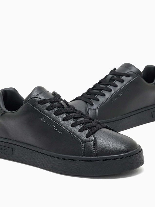 Sapatilhas de Pele com Logótipo Minimalista