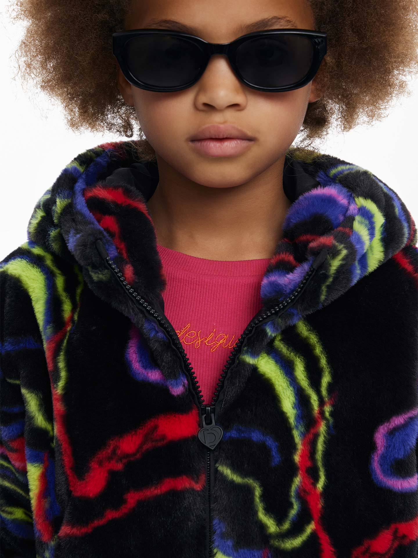 Casaco em Pelo Arco-Íris