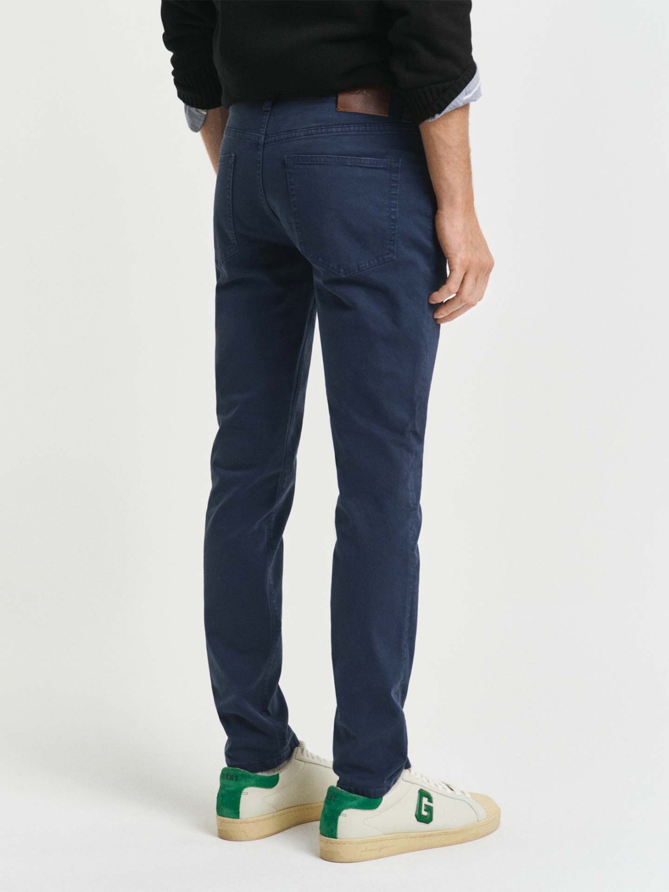 Calas Slim Fit