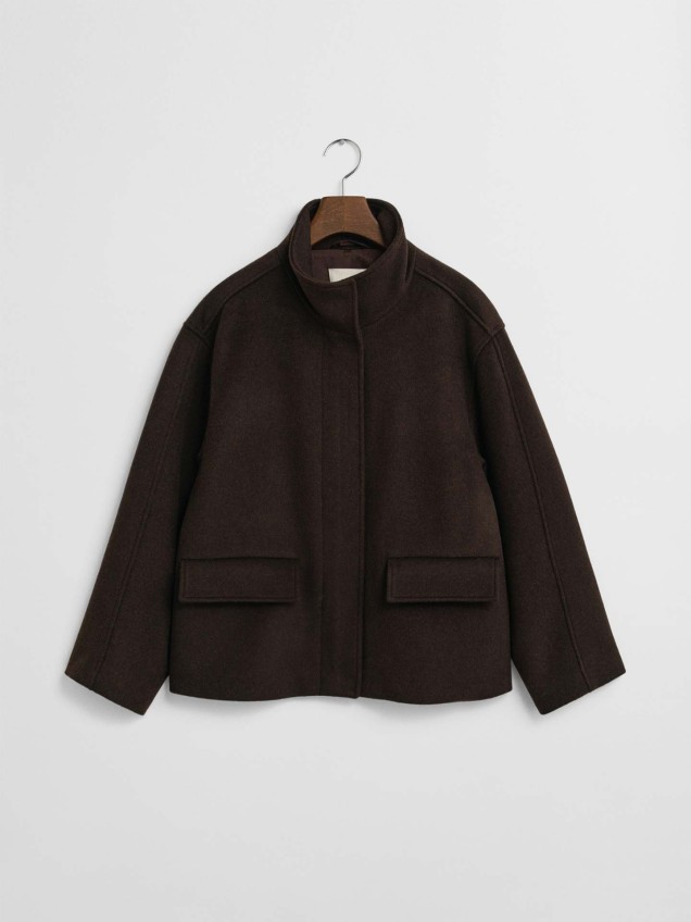 Casaco Curto com Gola Subida