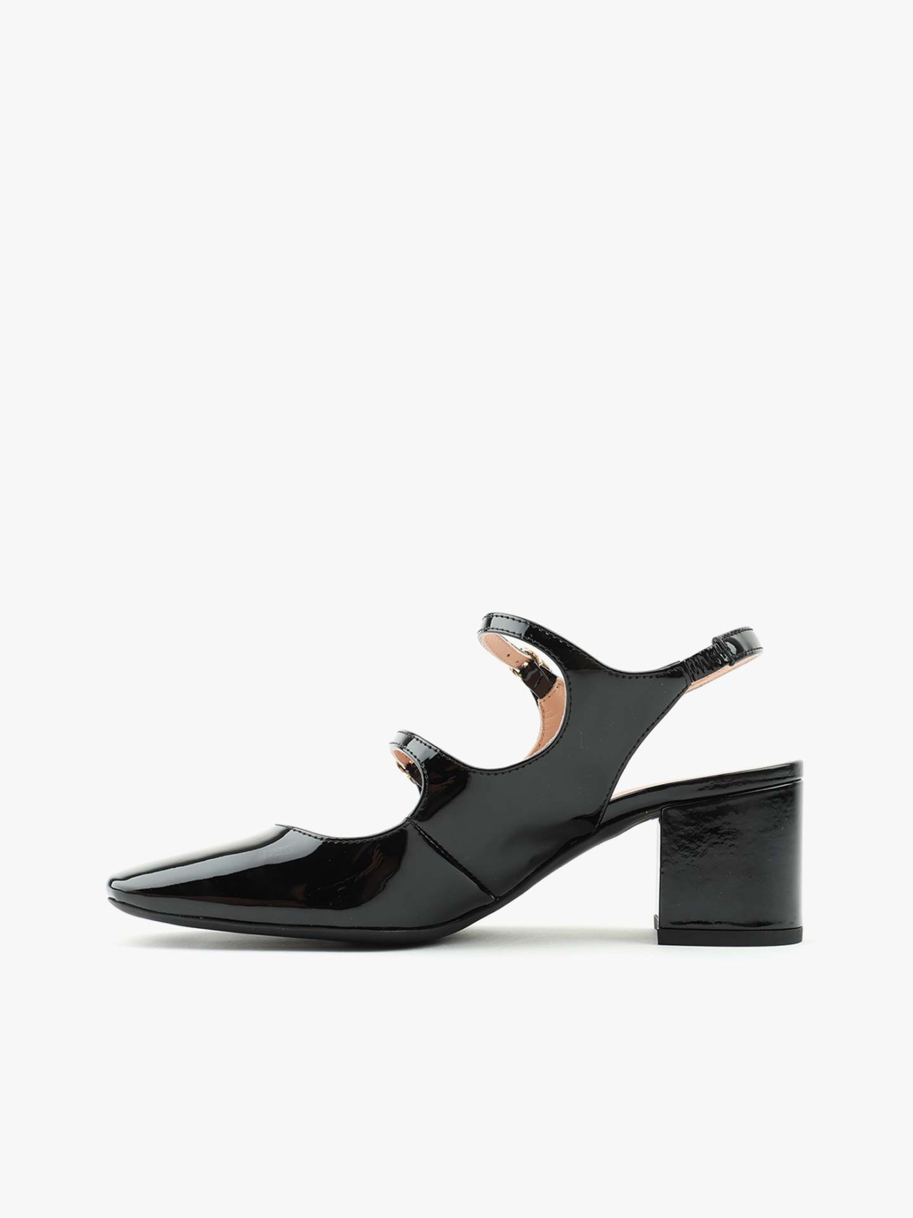 Sapatos de salto