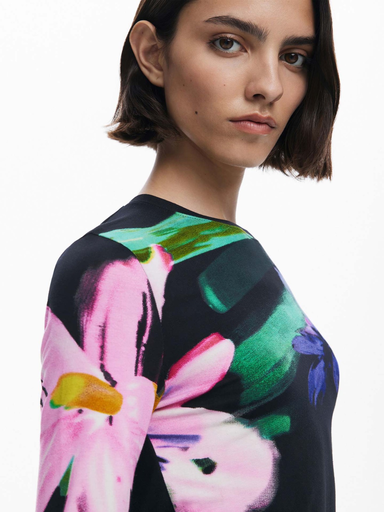 Camisola com Padr�o Floral Aguarela