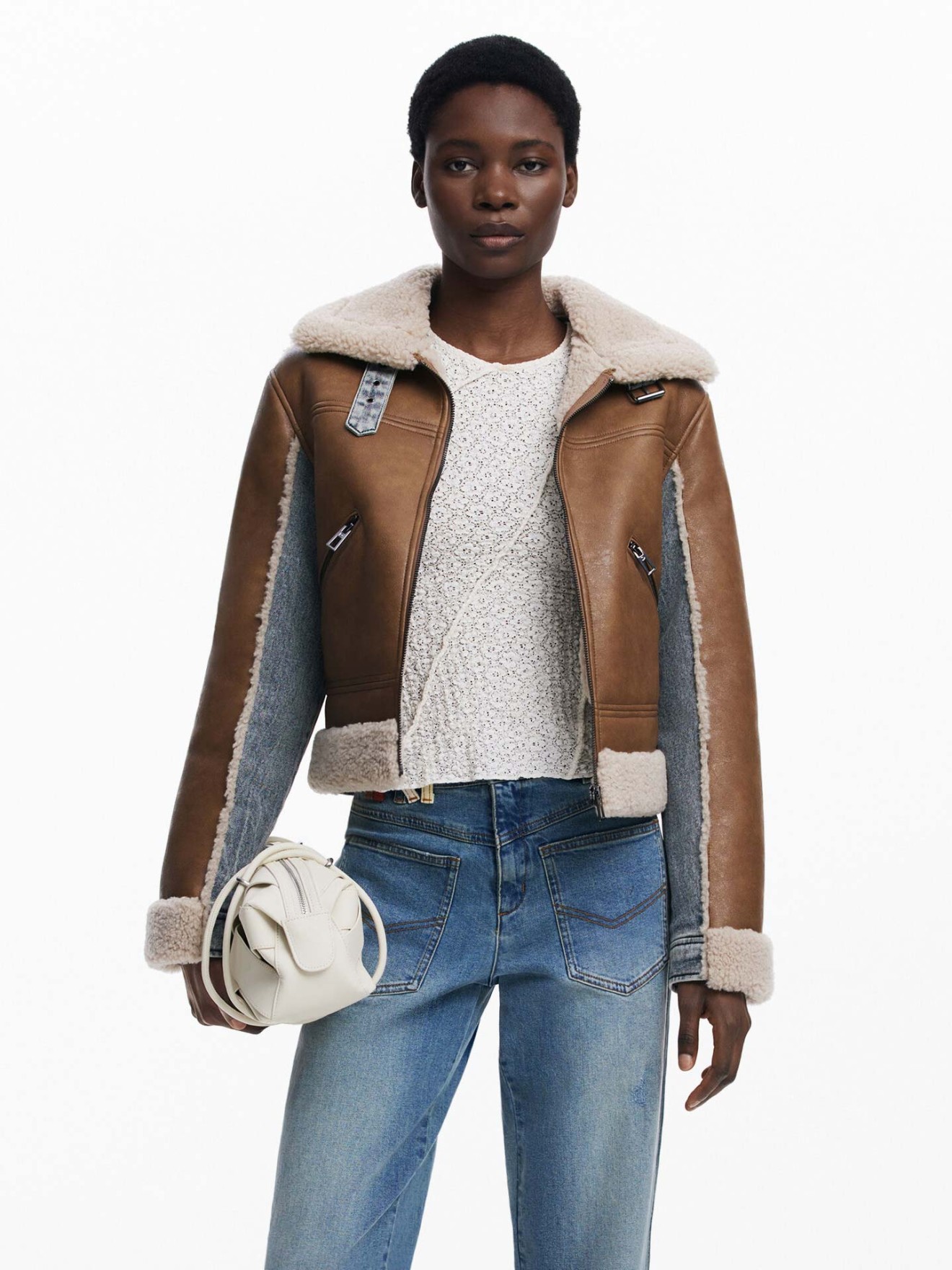 Casaco Curto Combinado