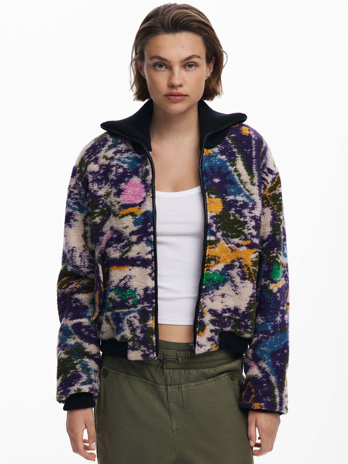 Casaco Bomber Curto com Padrão