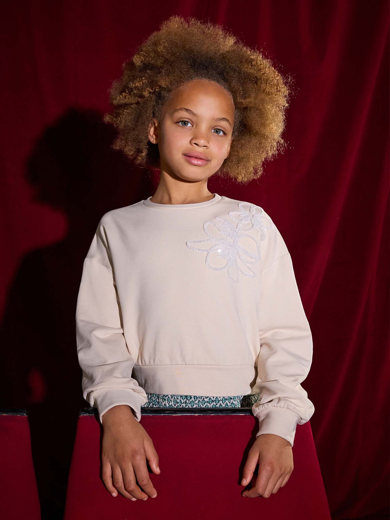 Sweatshirt
