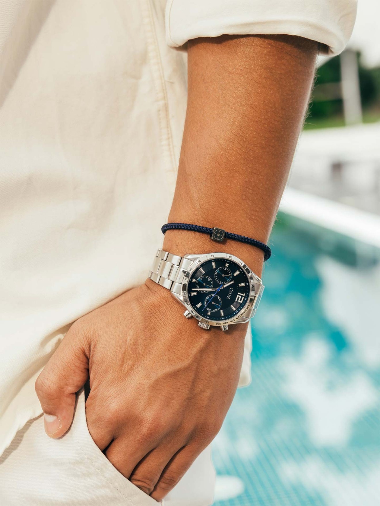 Note One Men Adventurous