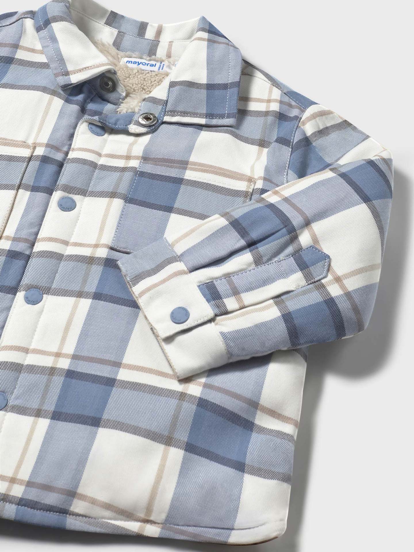 Sobre Camisa com Padrão Xadrez