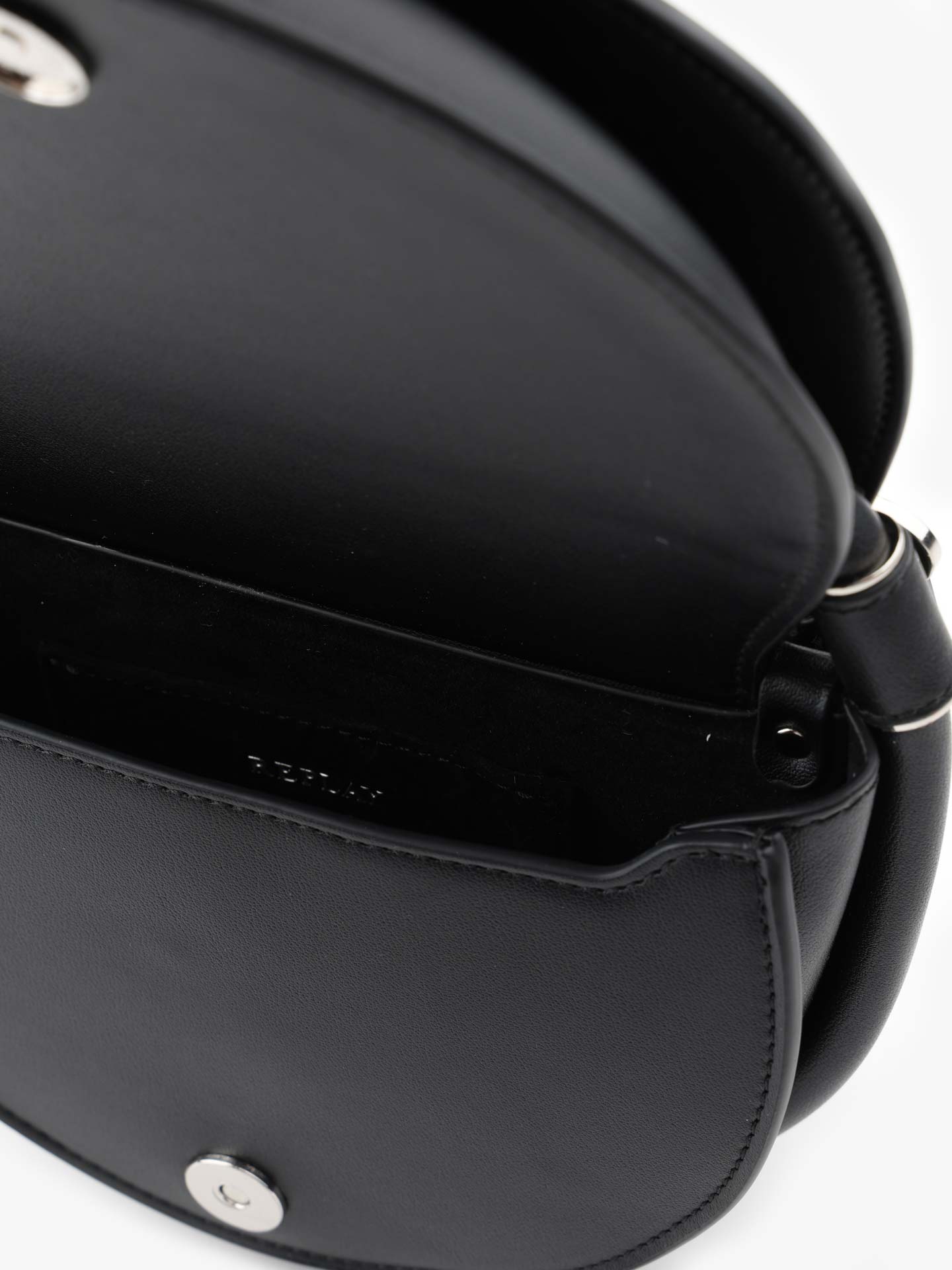 Mala de Mão Meia Lua