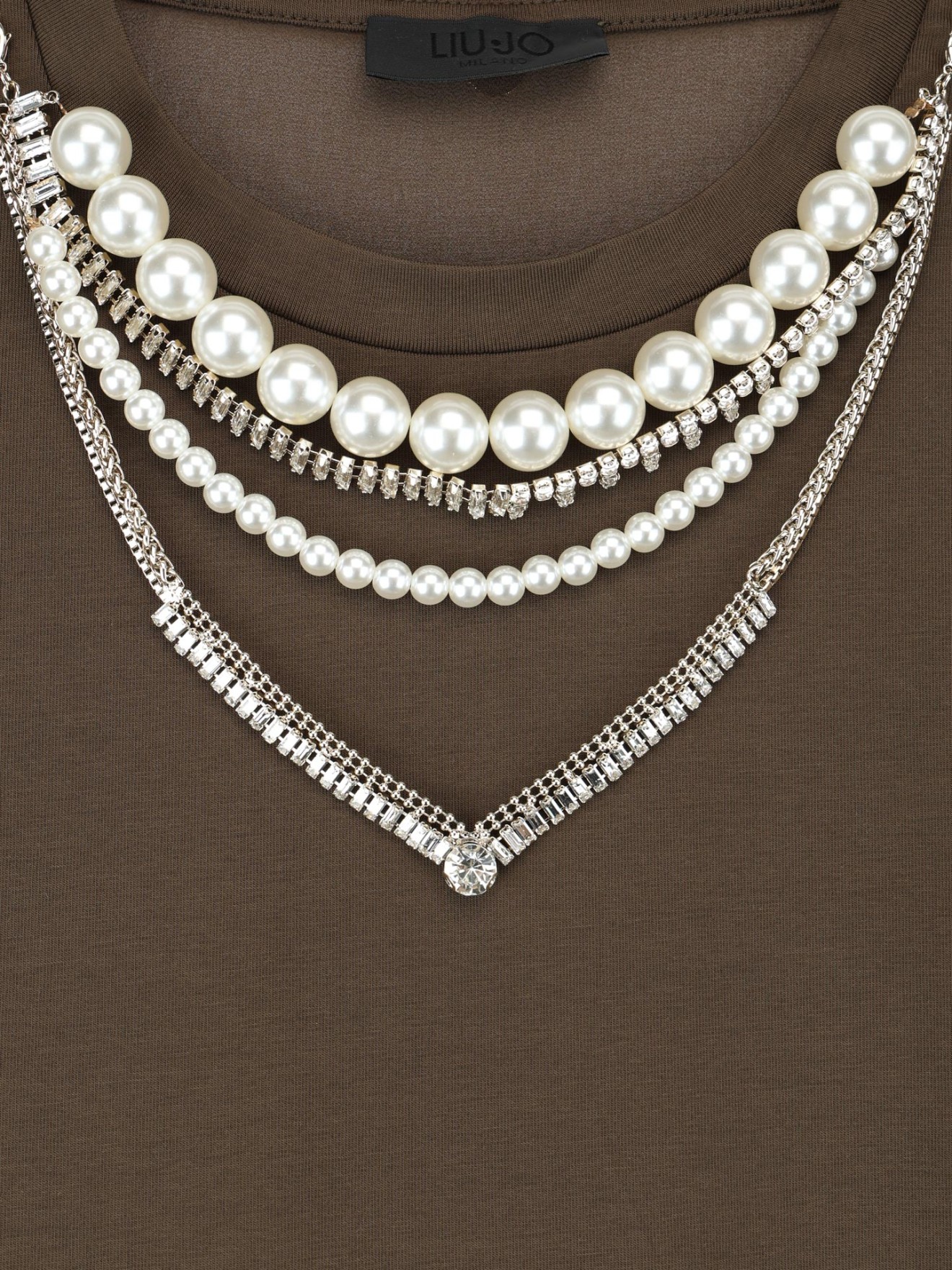 T-Shirt com Aplicação