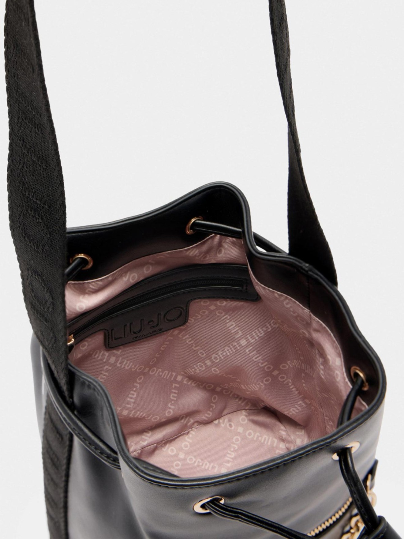 Bucket Bag