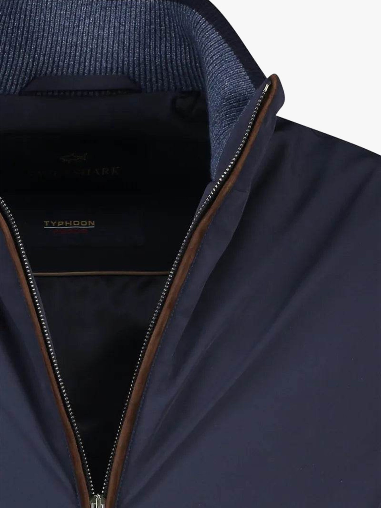 Blus�o