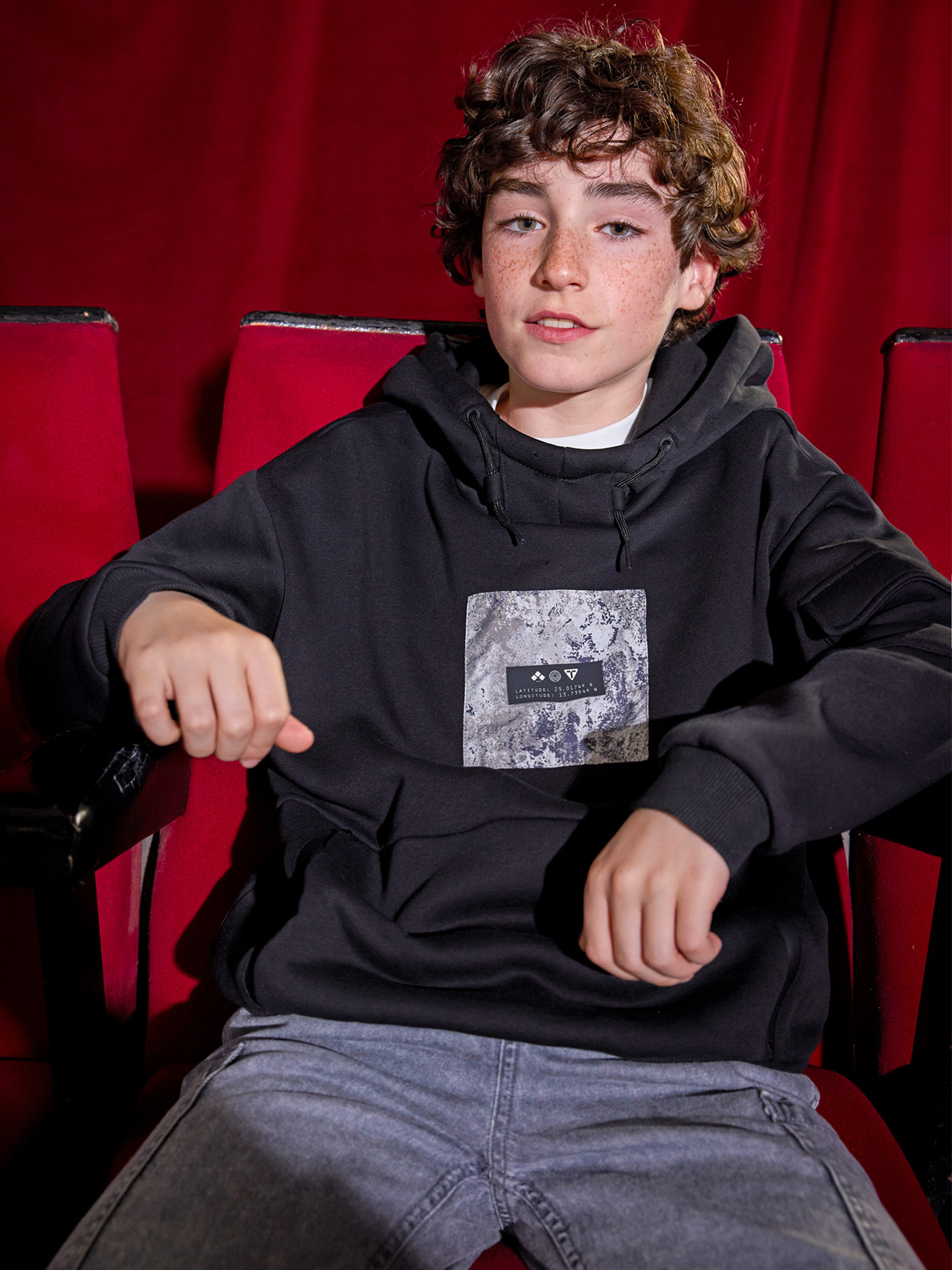 Sweatshirt com Capuz