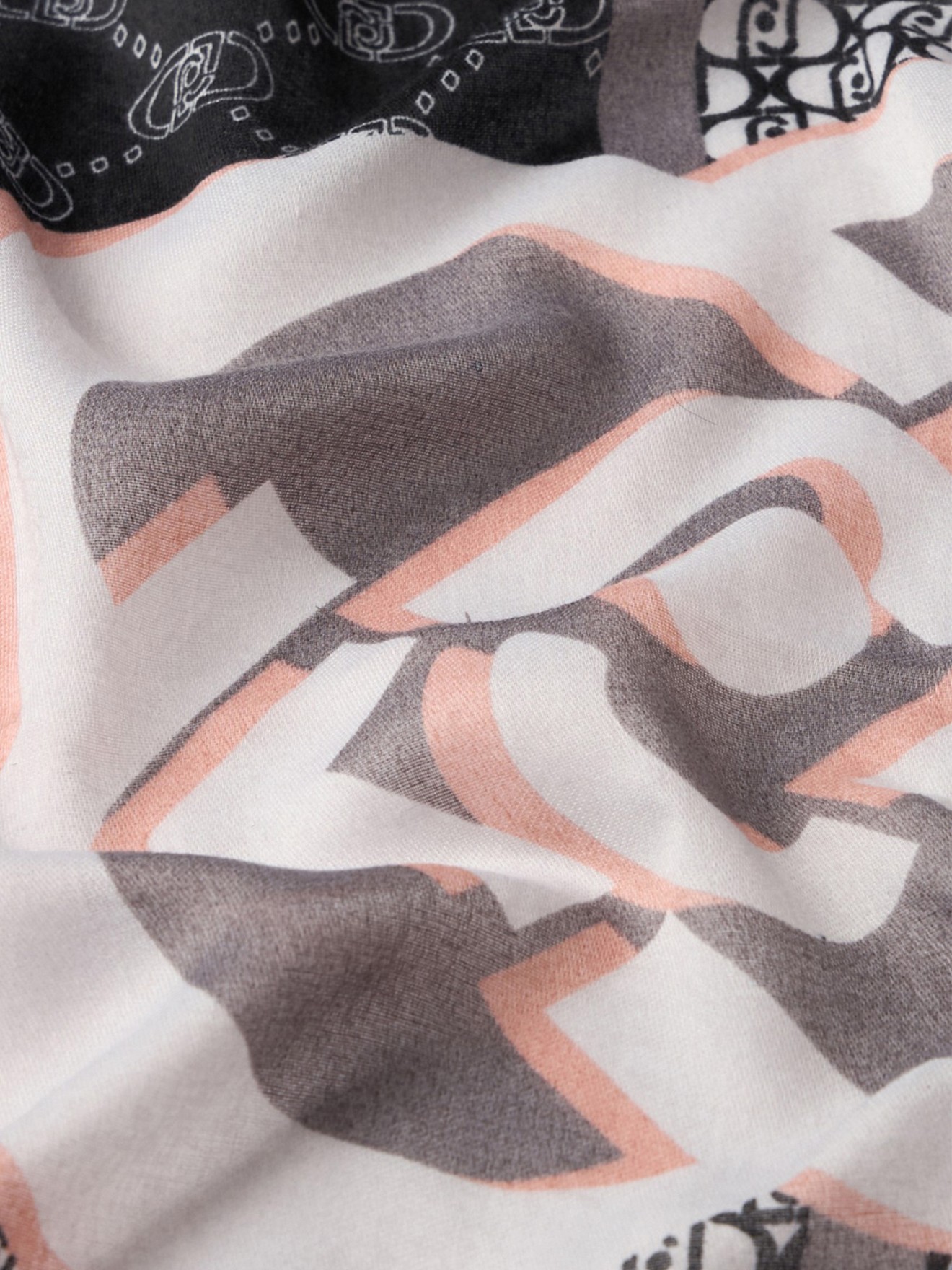 Leno Estampado com Pompons