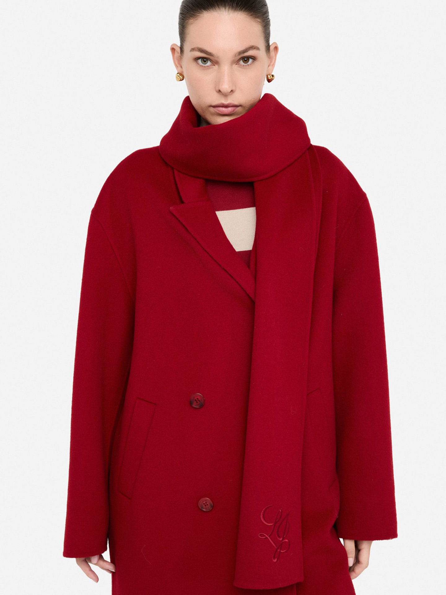 Casaco Comprido com Cachecol