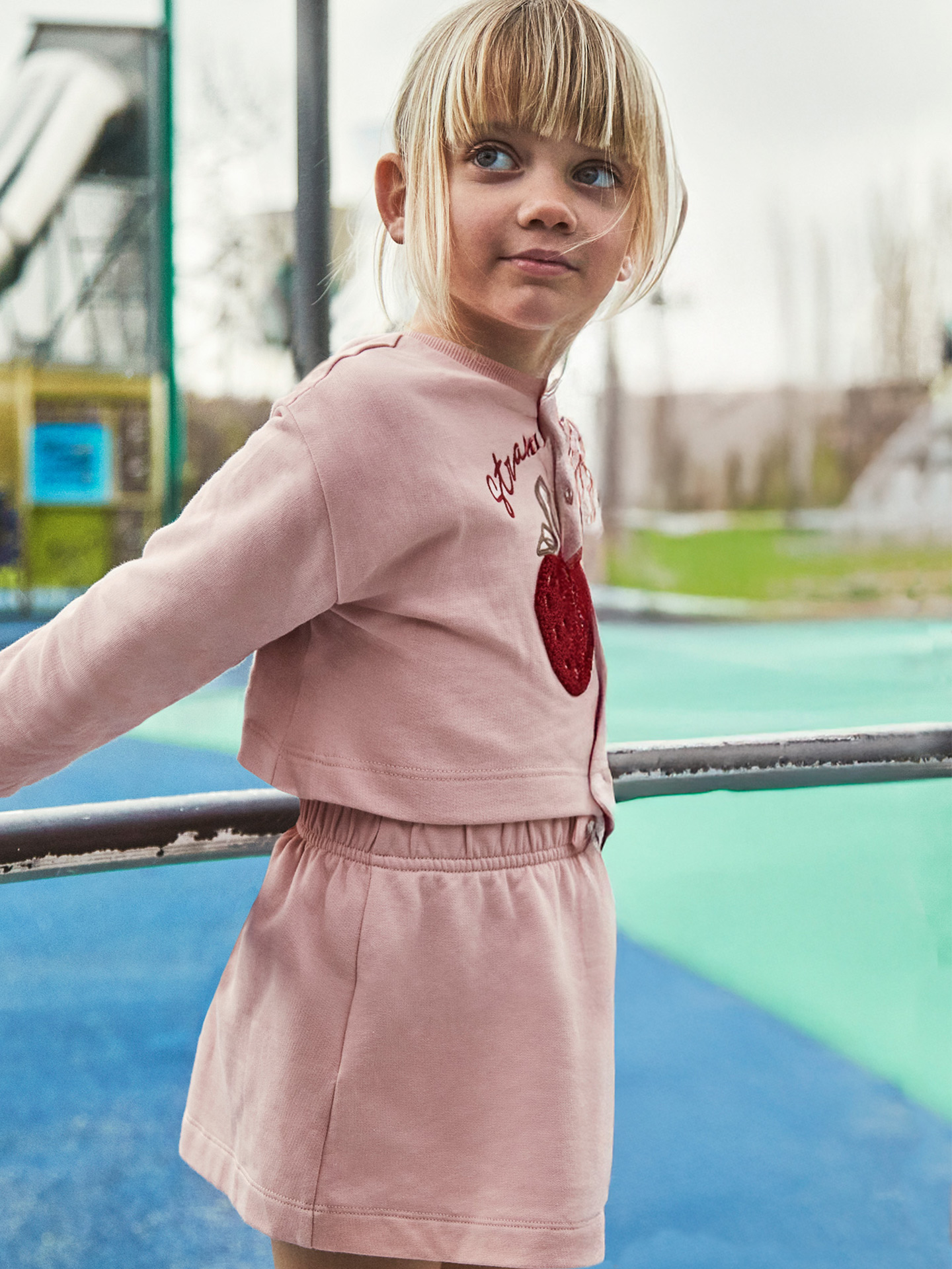 Vestido de Vestido e Sweatshirt