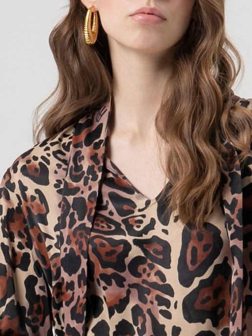 Blusa Animal Print com Lao