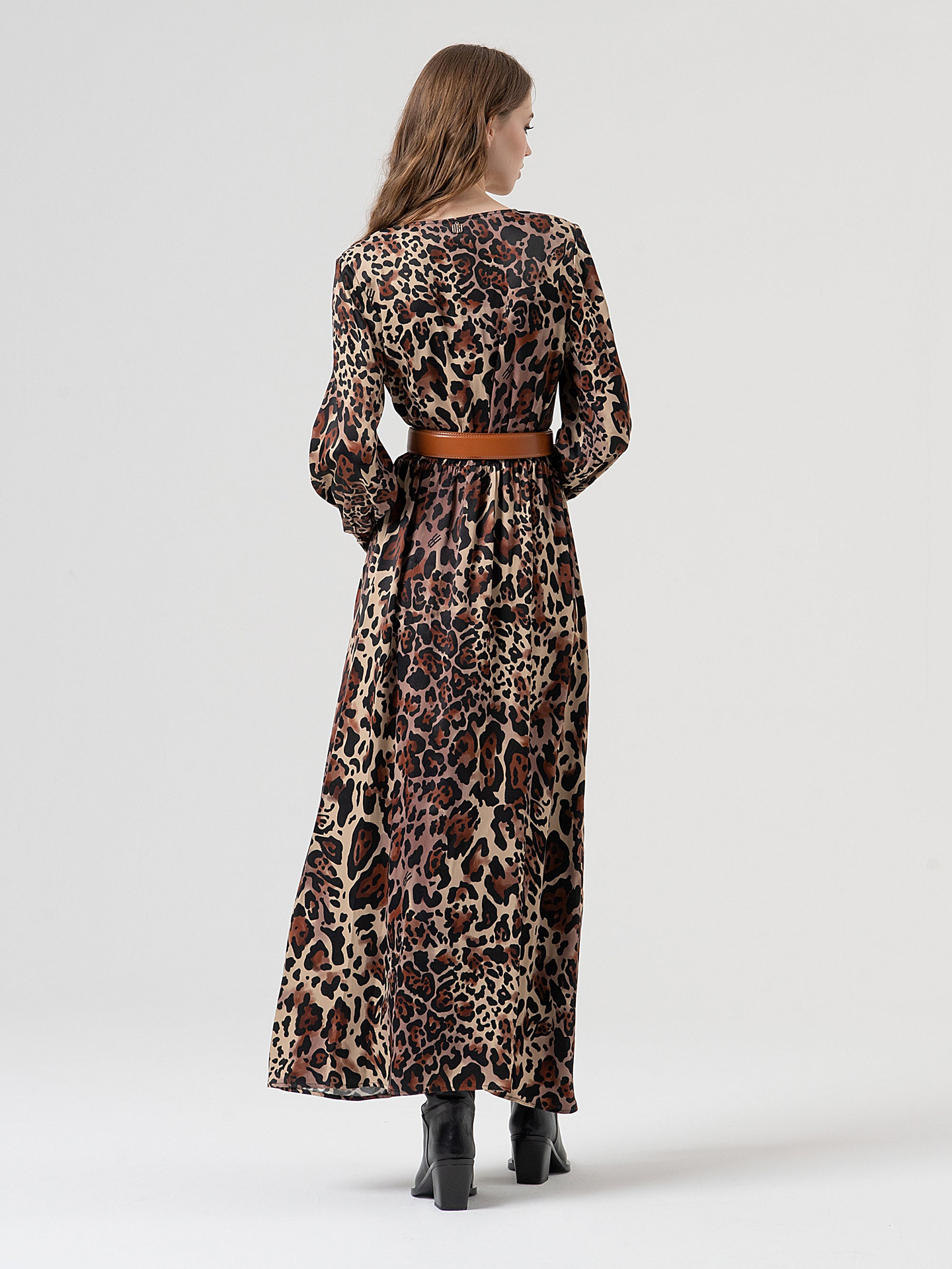 Vestido Comprido Animal Print com Cinto