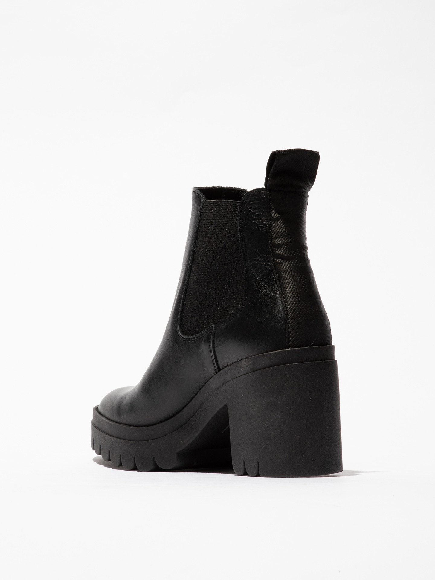 Botas de Couro com Salto