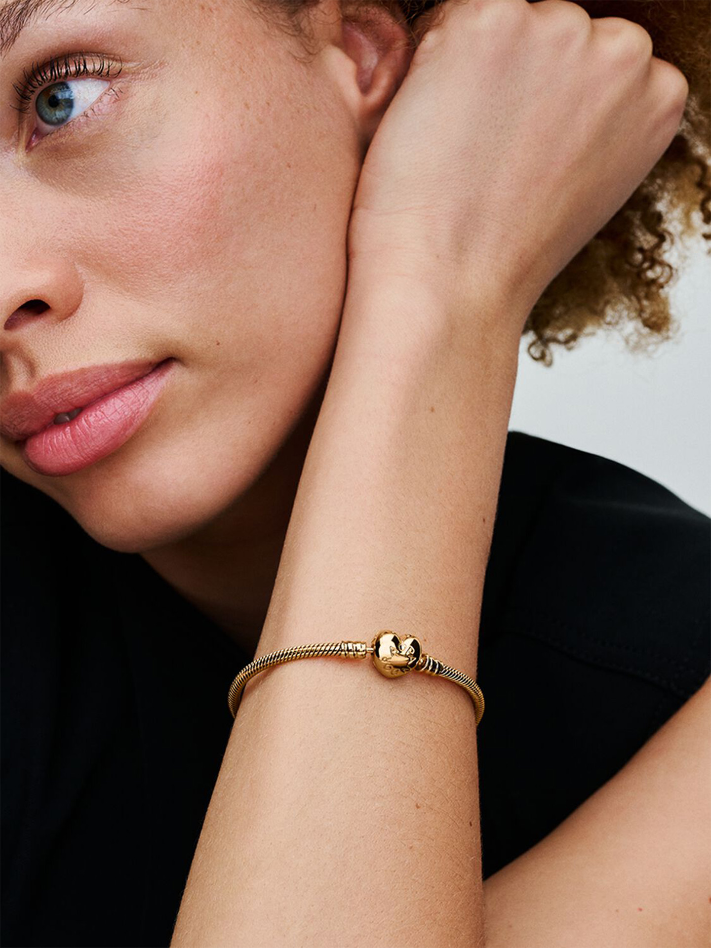 Pulseira Malha Snake Fecho Coração