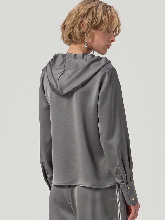 Blusa com Capuz Acetinada